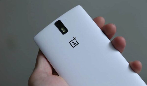 Oxygen OS Available for OnePlus